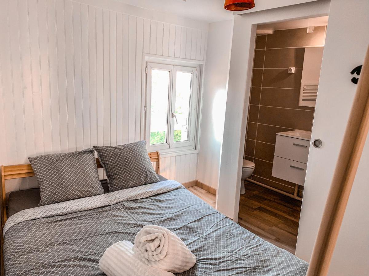 Charmant Studio Au Jardin Vert- Proche Centre Apartment อองกูแลม ภายนอก รูปภาพ